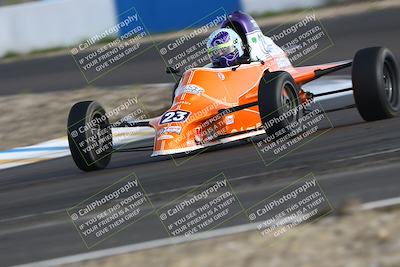 media/Mar-16-2025-CalClub SCCA (Sun) [[e72803ec8c]]/Group 3/Qualifying (Turn 1)/